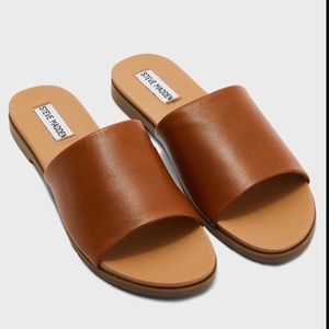 Steve Madden slides